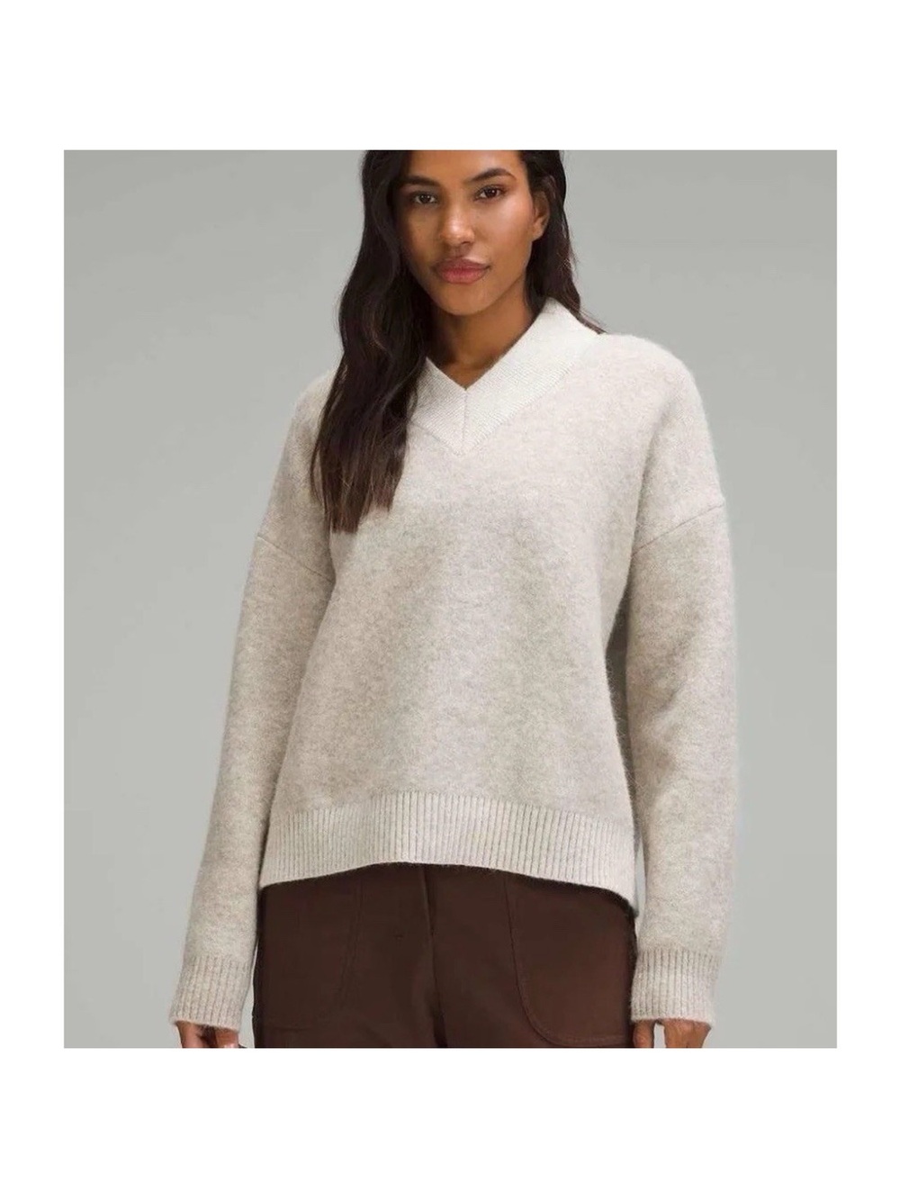 Lululemon Alpaca Wool Blend V Neck Sweater Heather White cream M